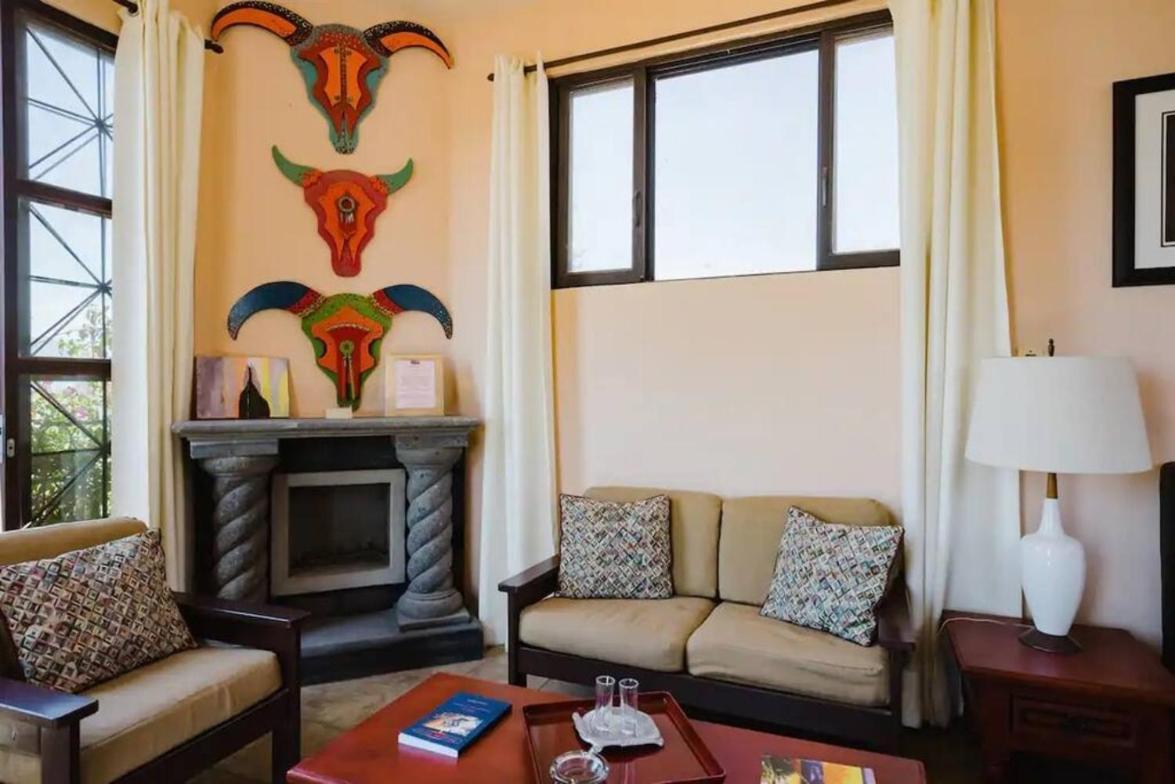 Enjoy Ac In The Penthouse At Inn アヒヒク エクステリア 写真